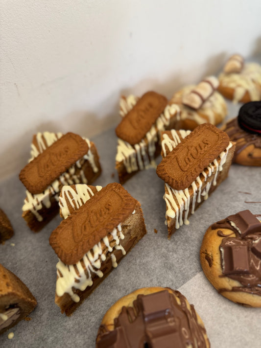 Biscoff cookie slice